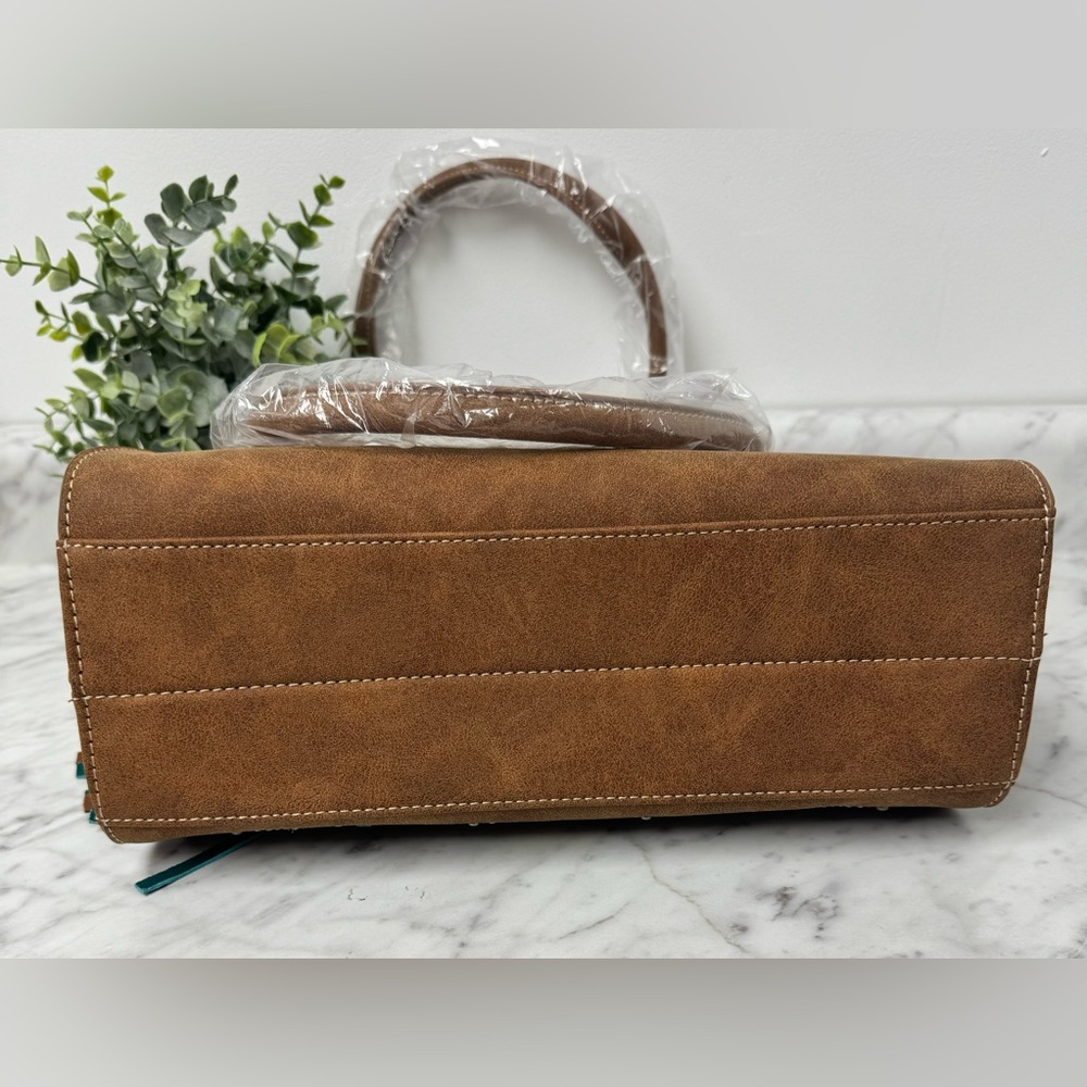 American Bling NWT Handbag - Picture 12 of 14